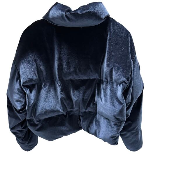 Fabletics Wander Velour Cropped Puffer Jacket- Women's Size Small - Picture 4 of 6